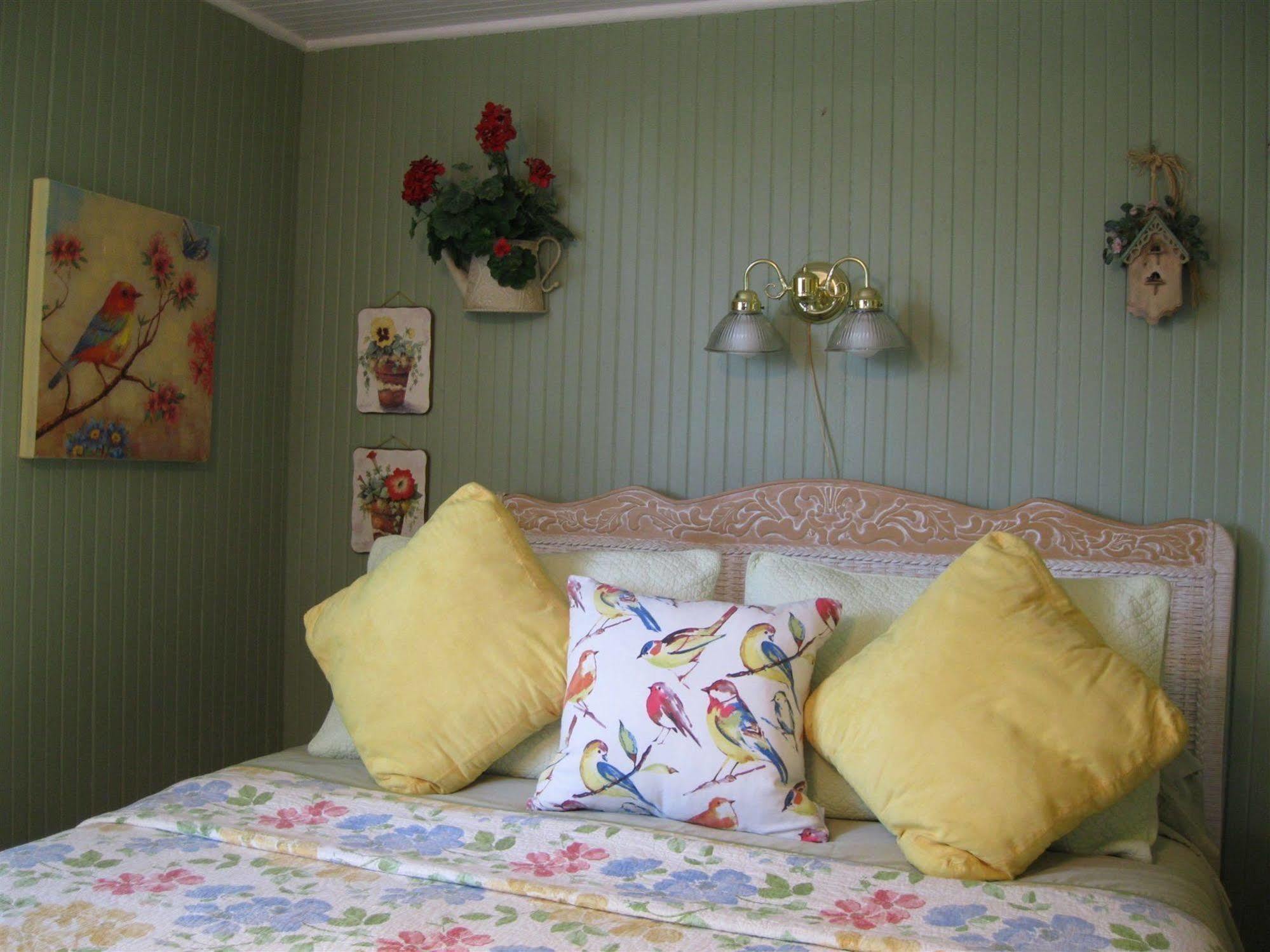 A White Jasmine Inn サンタバーバラ エクステリア 写真